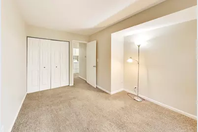 64 Bright Oaks Circle, Cary, IL 60013 - Photo 12