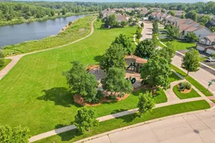 1245 Prairie View Pkwy, Cary, IL 60013 - Photo 42