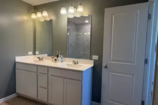 1245 Prairie View Pkwy, Cary, IL 60013 - Photo 24