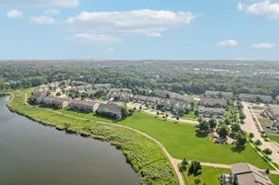 1245 Prairie View Pkwy, Cary, IL 60013 - Photo 38