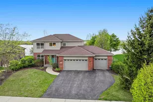 24400 S Clydesdale Ct, Manhattan, IL 60442 - Photo 2