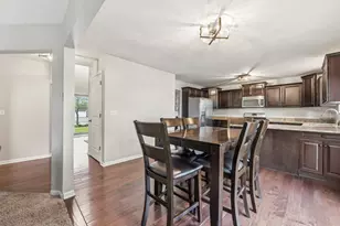 24400 S Clydesdale Ct, Manhattan, IL 60442 - Photo 10
