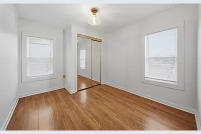 905 S 5th Street, Dekalb, IL 60115 - Photo 4