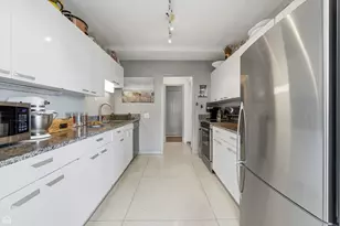 860 N Lake Shore Dr, Chicago, IL 60611 - Photo 8