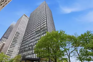 860 N Lake Shore Dr, Chicago, IL 60611 - Photo 1