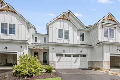 104 Sterling Drive, Lincolnshire, IL 60069 - Photo 1