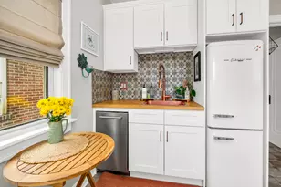 1806 Greenleaf St, Evanston, IL 60202 - Photo 8