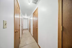 6625 N Northwest Hwy, Chicago, IL 60631 - Photo 16