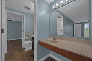 718 Newton Ct, Schaumburg, IL 60193 - Photo 14