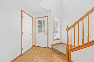 3309 Cool Springs Ct, Naperville, IL 60564 - Photo 2