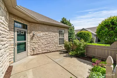 1909 Timbers Edge Circle, Joliet, IL 60431 - Photo 4