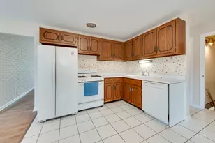 691 Westmere Rd, Des Plaines, IL 60016 - Photo 10