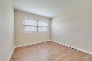 691 Westmere Rd, Des Plaines, IL 60016 - Photo 20