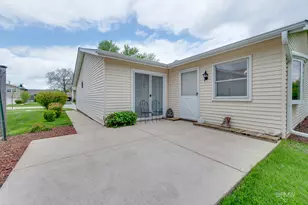 691 Westmere Rd, Des Plaines, IL 60016 - Photo 24