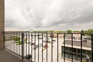 9510 S Kolmar Ave, Oak Lawn, IL 60453 - Photo 30