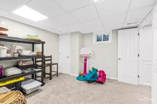1081 Barneswood Dr, Downers Grove, IL 60515 - Photo 34