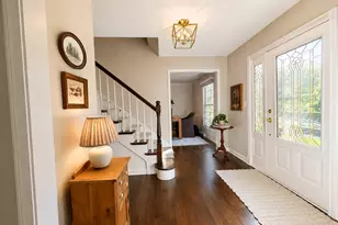 1081 Barneswood Dr, Downers Grove, IL 60515 - Photo 4