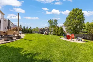 2711 Misty Brook Ln, Joliet, IL 60432 - Photo 24