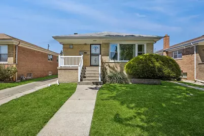 14522 S Calhoun Avenue, Burnham, IL 60633 - Photo 1