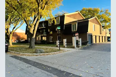 5721 W 103rd Street #203, Oak Lawn, IL 60453 - Photo 1