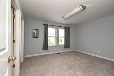 5495 Chapel Hill, Gurnee, IL 60031 - Photo 28