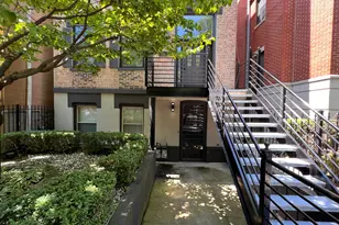 220 S Hamilton Ave, Chicago, IL 60612 - Photo 2
