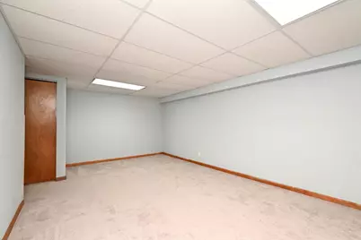 5495 Chapel Hill, Gurnee, IL 60031 - Photo 40