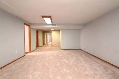 5495 Chapel Hill, Gurnee, IL 60031 - Photo 48
