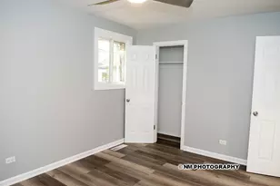 9540 S Bennett Ave, Chicago, IL 60617 - Photo 10