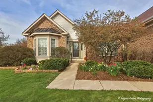 2605 Parker Ln, Johnsburg, IL 60050 - Photo 2