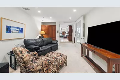 680 N Lake Shore Drive #1611, Chicago, IL 60611 - Photo 16