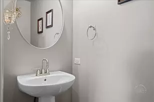 2530 Lorraine Cir, Geneva, IL 60134 - Photo 18
