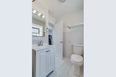 7004 W Foster Avenue, Chicago, IL 60656 - Photo 8