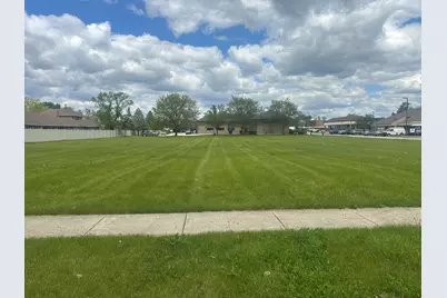 99 W Merchants Drive, Oswego, IL 60543 - Photo 1