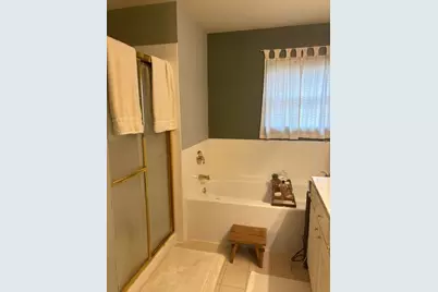 3215 Renard Lane, Saint Charles, IL 60175 - Photo 16