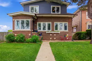 6710 Riverside Dr, Berwyn, IL 60402 - Photo 1