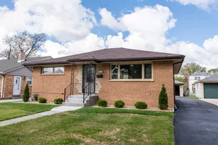 2234 S 18th Ave, Broadview, IL 60155 - Photo 2