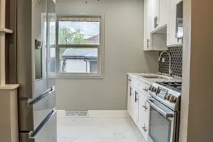 2234 S 18th Ave, Broadview, IL 60155 - Photo 26