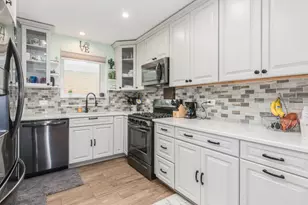 7441 N Octavia Ave, Chicago, IL 60631 - Photo 10
