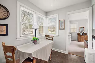 400 W Milburn Ave, Mount Prospect, IL 60056 - Photo 18