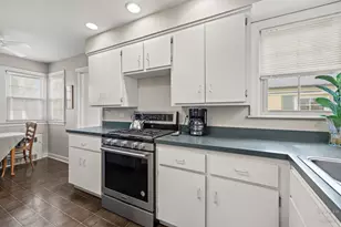 400 W Milburn Ave, Mount Prospect, IL 60056 - Photo 16