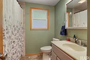5709 Fox Lake Rd, McHenry, IL 60051 - Photo 16