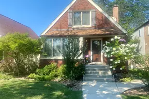 10444 S Troy St, Chicago, IL 60655 - Photo 1