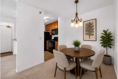 110 Glengarry Drive #10-106, Bloomingdale, IL 60108 - Photo 14