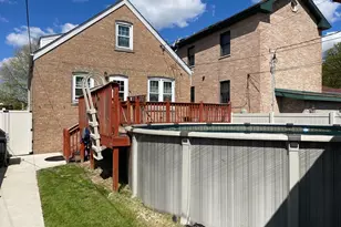5711 S Menard Ave, Chicago, IL 60638 - Photo 12