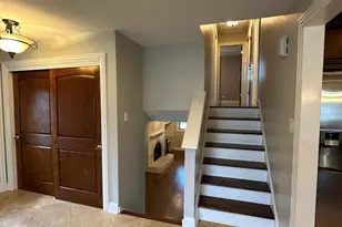 130 Bonnie Brae Ave, Mount Prospect, IL 60056 - Photo 4