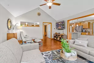 14050 Townhouse Rd, Newark, IL 60541 - Photo 6