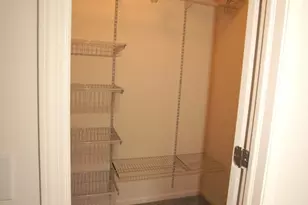 10 Beaver Creek Ct, Bolingbrook, IL 60490 - Photo 14
