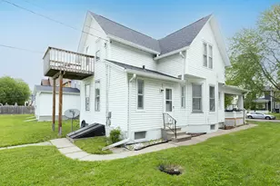 1839 15th St, Moline, IL 61265 - Photo 6