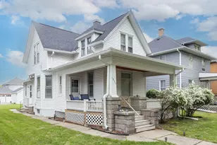 1839 15th St, Moline, IL 61265 - Photo 2